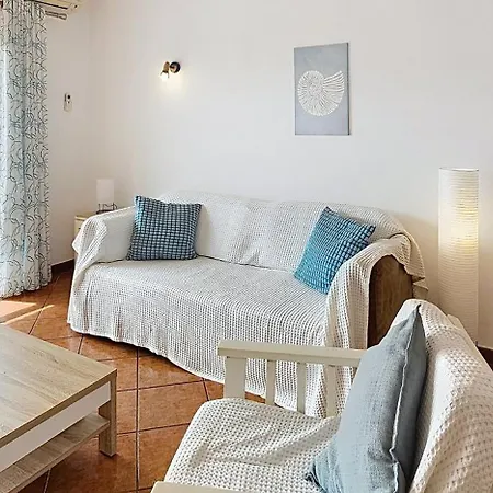 Apartment Quinta Figueirinhas T1 Armação de Pêra